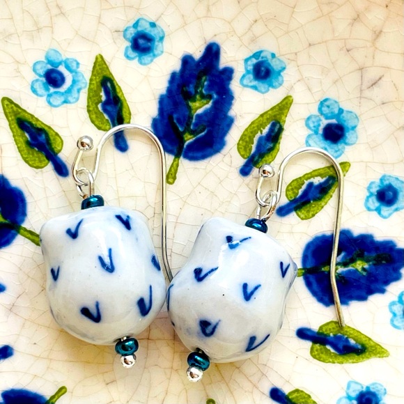 sterling silver & vintage hand-painted ceramic owl bead earrings blue white boho - Picture 5 of 9